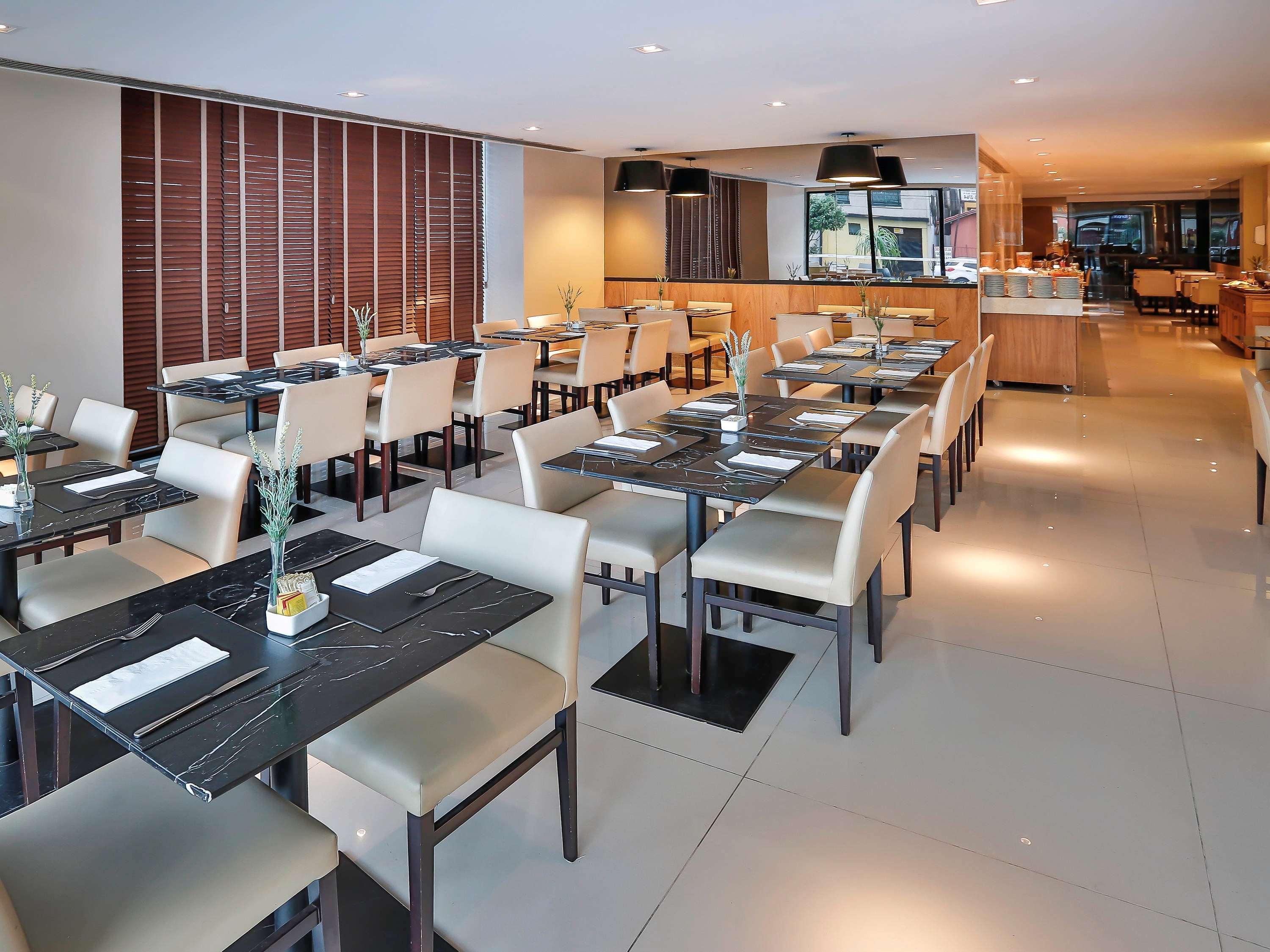 Mercure Boulevard 4*