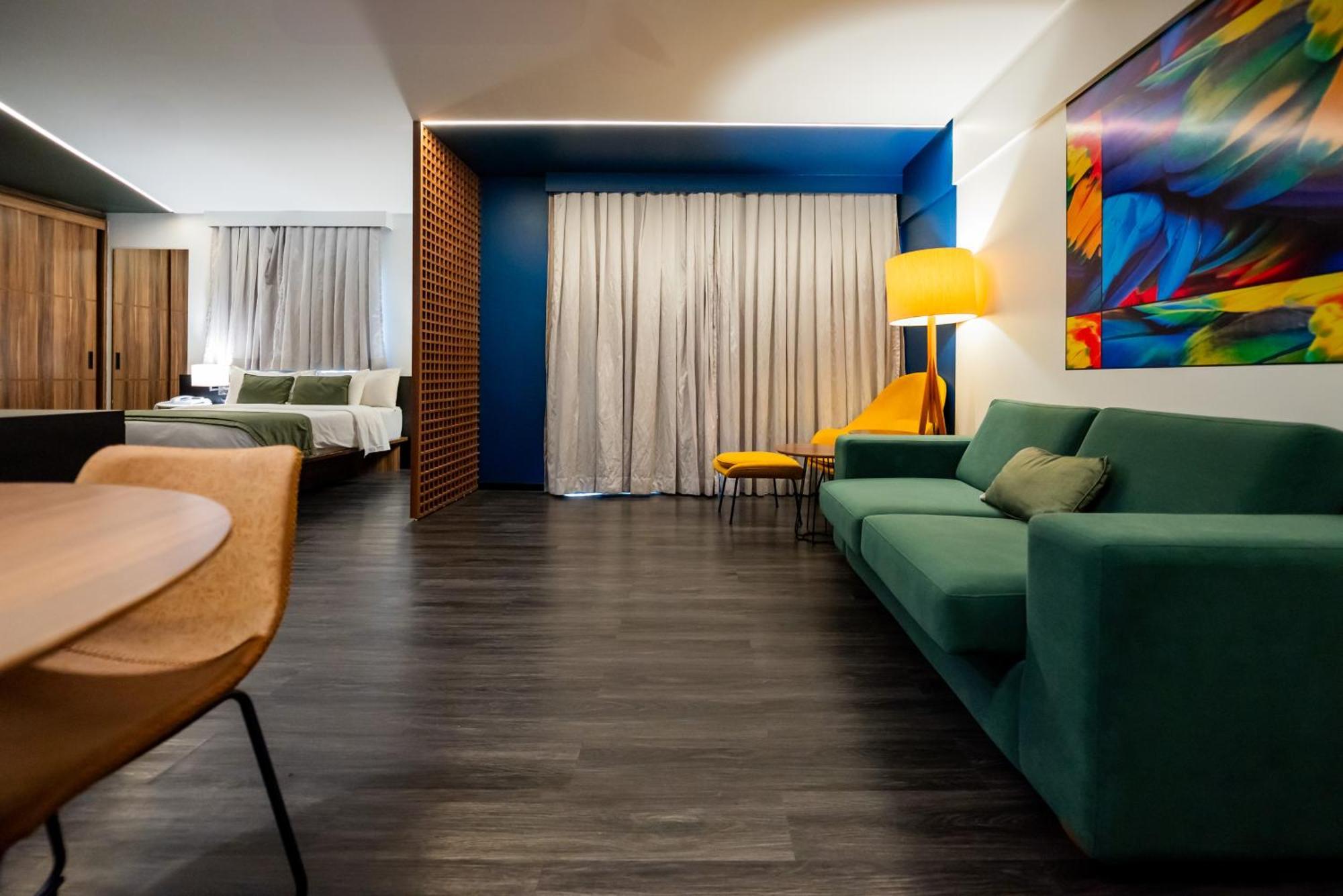 Mercure Boulevard Hotel
